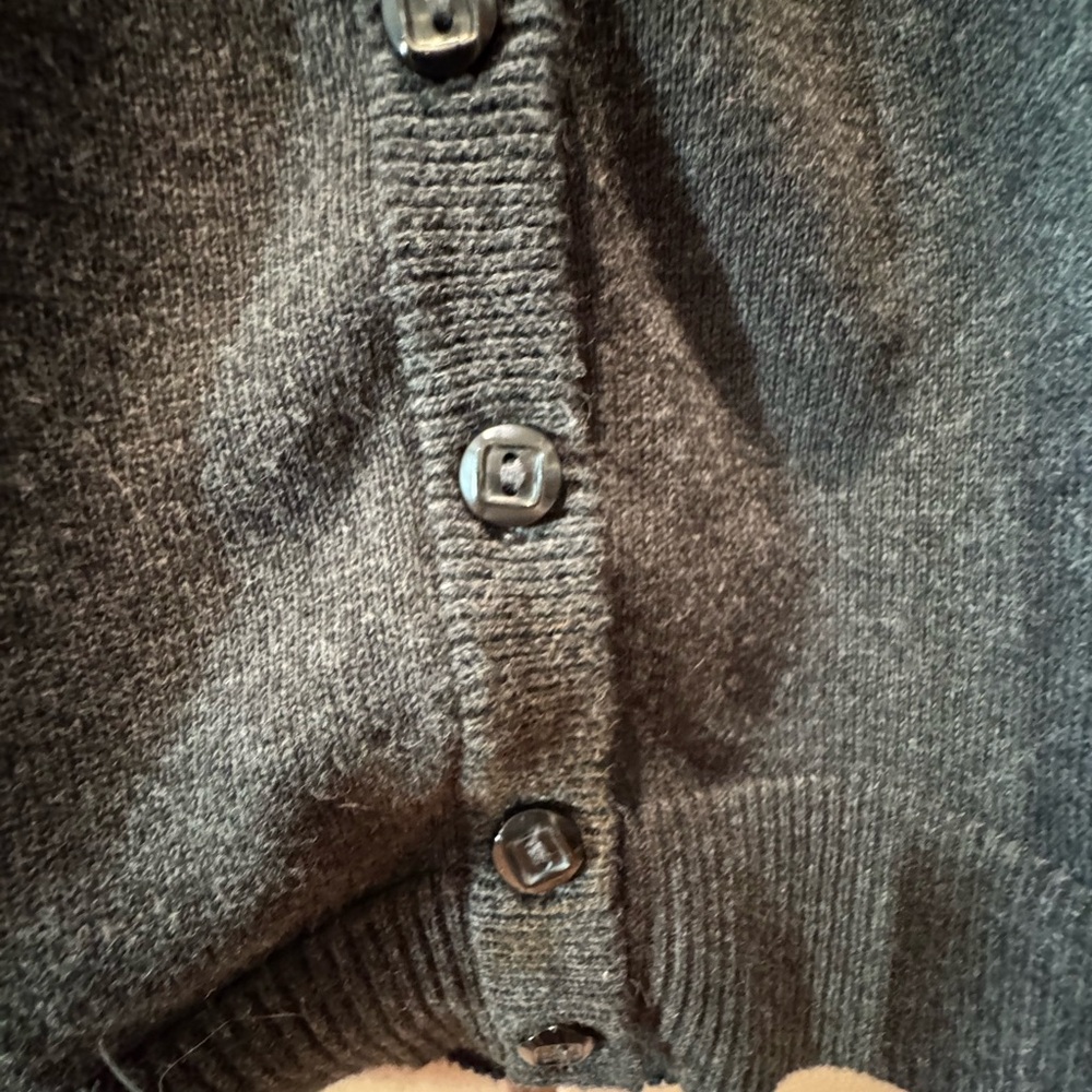 Tabitha Gray Cardigan with Floral Embroidery Size Medium - Picture 5 of 9